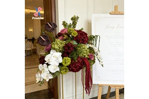 Country Garden Style Red Green Faux Flower Bouquet Outdoor Wedding Table Centerpiece