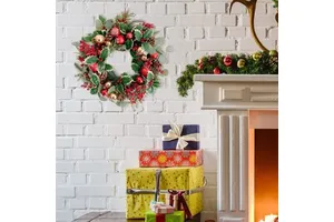 Christmas Wreath Decorative Indoor Hanging Artificial Leaves Red Berries Pinecone Snow Branch Eco-Friendly Christmas Garlands