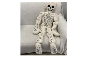 Custom Wholesale Teddy Fur Woven Floral/Plant Pattern Mr Bone Skeleton Shaped Halloween Outdoor Inflatable Pillow Decoration