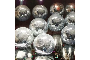 Factory Wholesale Custom New Year Party Christmas Tree Decoration Sliver Big Foam Shatterproof Mirror Disco Ball