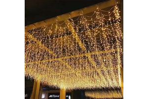 Wholesale Low Voltage Starry Icicle Shaped LED Waterproof Curtain String Light Christmas Wedding Mall Decor Curtain String Light