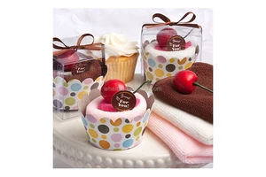 Beautiful Party Souvenir Gif Round Towel Cake Wedding Favors