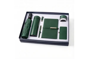 2026 Trend Premium Personalized Corporate Wellness 7-in-1 Combo Gift Set For New Hire Welcome Gifts