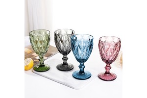 Wholesale Colored Embossed Vintage Goblet Retro Luxury Pressed Drink Clear Wine Glasses Cups for Wedding Party Event Rental Bar