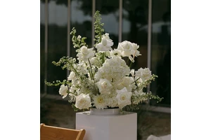 Wholesale Wedding Table Centerpiece Flower Ball Wedding Decoration White Artificial Rose Baby Breath Flower Centerpiece Decor