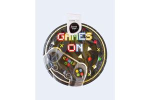 Party Love Games On Plates 23cm 8 Count Disposable Party Supplies