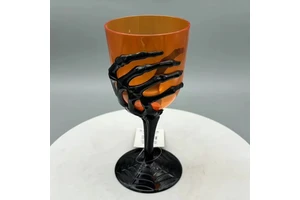 BSCI Certified Factory Directly Sale Claw Goblet Plastic Cups Halloween for Party Supplies