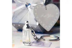 New Baby Shower Favor Party Supplies Decoration Kids Birthday Guest Gift Souvenirs Crystal Key Chains Milk Bottle Key Ring