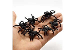 Halloween Decoration Hot Trick or Treat Halloween Novelties Supplies Simulation Spider and Flies Props Home Decor Party Supplies