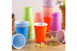 Customization of Wholesale Factories 16OZ pp Plastic Disposable Colored Party Cup for Game for Beverage