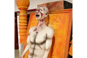 Male Ghost Plastic Fence-Abomination Horror Prop Battery Powered Durable for Indoor Use Haunted Houses Halloween Attractions
