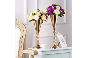 Luxurious Golden Vase Stand for Artificial Flowers - Ideal for Wedding and Dining Table Decoration