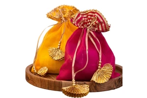 Traditional Women's Indian potlis pouches for bridesmaid Multi-Colour for Wedding pooja Gifting Indian party favors Eid favors