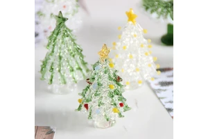 Shining Exquisite 3D Engraving Crystal Christmas Tree Decorations Miniature Handmade Festive Ornaments for Holiday Home Accents