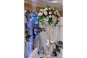 Metal Flower Stand Centerpiece for Wedding Table Rectangular Geometric Flower Stand for Wedding Event Decorations