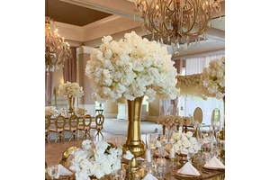 GNW Wholesale Wedding Centerpieces Table Decorations White Rose Flower Ball Elegant Stage Decoration for Weddings
