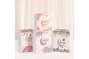 Wholesale Eid Mubarak Ramadan Moon Gift Box Festival Party Gift Packaging Box With Handheld for Muslim Festival Party Supplies
