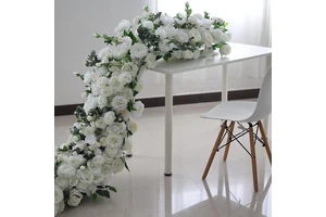Wholesale Customized 100*40cm Wedding Table Centerpiece Rose Wedding Flowers Arrangement Decoration Flower Ball Table Runner