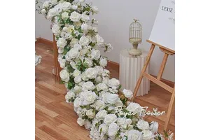 New Popular Wedding Table Centerpiece Rose Flowers Wedding Flowers Wedding Arrangement Decoration Flower Ball Table Runner