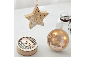 LED Christmas Farmhouse Rustic Ornaments for Christmas Decorations Hanging Glitter Reindeer Wood Ornaments Eco-friendly