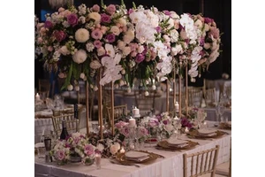 Wedding Tabletop Decor Flower Stand Golden Decorative Centerpiece Metal Table Flower Stand Wedding Centerpiece