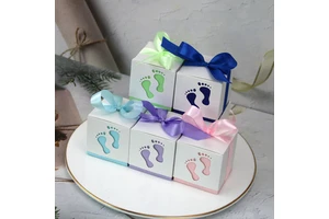 50pcs/bag Kids Birthday Party Favor Box Baby Shower Favors Baby Feet Gift Boxes Candy Box Party Decoration Supplies