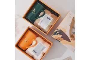 IStapromo Gifts Custom Mug Towel Set Birthday Gift Set Christmas Souvenir Wedding Favors for Guests Return Gift Unique for Women