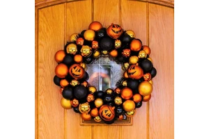 Halloween Wreath Orange Pumpkin Ornaments and Black Decorations for Party Hanging Decor