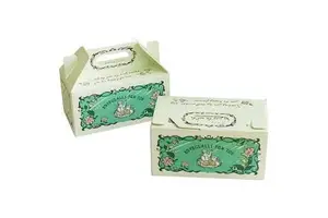 Custom Logo Pattern Party Favour Gift Gable Boxes With Handle Birthday Candy Food Treat Boxes