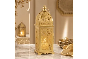 Wholesale Moroccan Ramadan Lantern Gold Metal LED Candle Holder For Eid Table Decoration
