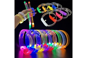 Top Sale LED Glow Bracelets Glow in the Dark Party Supplies Light up Bracelets for Christmas Concerts Festivals Game Prizes