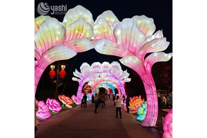 Bespoke Illuminated Ornaments for Christmas and Themed Light Shows by Large Manufacturers