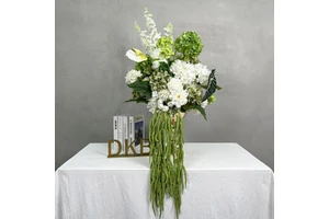 Romantic Wedding Table Flower Ball Floral Table Arrangement Banquet Table Decor Wedding Artificial Flower Centerpiece