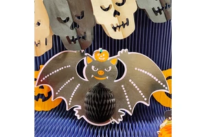 Hanging Halloween Thanksgiving Cartoon Style 4 Color Offset Printed Tissue Paper Backdrop Decorations 18CM Height High Quality