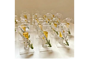 Environment-Friendly Portable Party Souvenirs Wedding Halloween Graduation Candy Gift Box Party Favors Table Decor