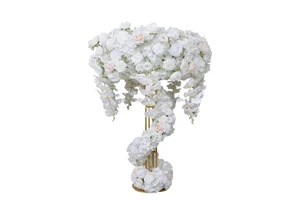 Wedding Bride and Groom Table Decoration Flowers and Centerpieces