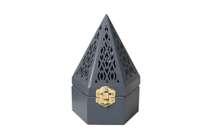 High Quality Agarwood Incense Burner Hand Carved Arabic Incense Holder Wholesale Sandalwood Scented Incense Packaged in Boxes
