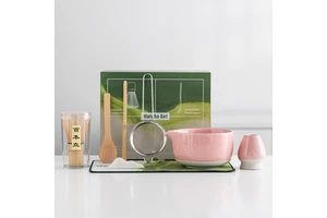 Custom OEM ODM Japanese Green Ceramic Matcha Tea Set 8PCS Matcha Bowl Tea Ceremony Kit Bamboo Whisk Gift Box