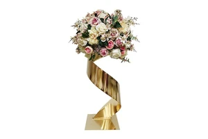 Golden Iron Flower Stand Wedding Decoration Centerpieces and Table Decor Pieces