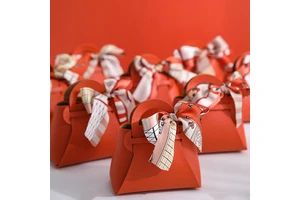 Custom Logo Leather Wedding Candy Gift Bag with Ribbon Wholesale Candy Handbag for Birthday Party Jewelry Gift Bag