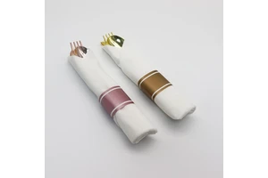Eco-Friendly Plastic Gold Rose Gold Disposable Cutlery Set With Fancy Napkin Forks Knives Spoons For Party Wedding