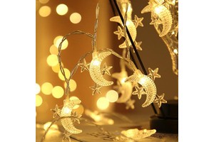 Cross-Border Christmas Decorative LED Battery String Light Small Flashing Stars And Moons Pendant With Black Wire IP44 Rating