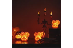 Realistic Halloween Pumpkin Lantern Scary Glowing LED Pumpkin Light Waterproof Plastic Pendant for Halloween Party