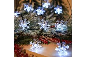 Colorful Christmas Snowflake Lights 40LED 8Modes Battery Operated Christmas Decorations Lights With RemoteControl FairyLights