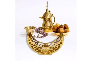 Islamic Decor Metal Crafts Moon Star Tray Ramadan Gift Accessories Products Ramadan Tray for Eid Mubarak Decoration