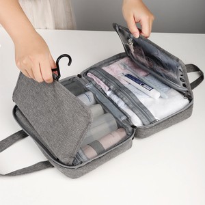 Large Capacity Portable Cosmetic Bag Dry Wet Separation Toiletry Organizer Toiletry Bag
