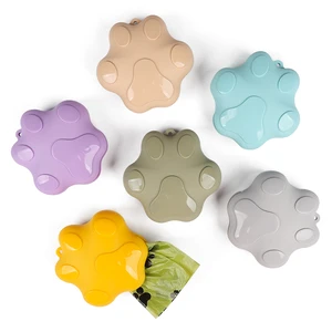 Wholesale Silicone Dog Poop Bag Dispenser, Portable Pet Waste Bag Holder With Leash Clip, Hands-Free Outdoor Walking Custom Logo