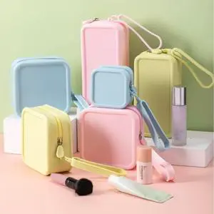 Leakproof Waterproof Travel Friendly Makeup Pouch With Zipper Closure For Cosmetics Toiletries Organizer Silicone Cosmetic Bags