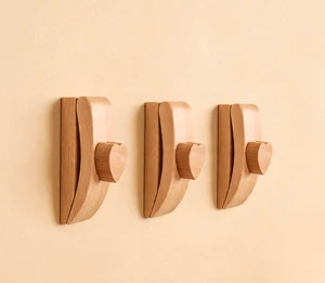 Wood Quilt Clips Multifunction Engraved Rectangle Wall Mounted Bathroom Wooden Tapestry Hangers Creative Storage Hook