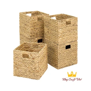 Vietnam Wholesale Natural Foldable Water Hyacinth Storage Baskets for Home Decor Braided Cube Organizer Seagrass Laundry Basket